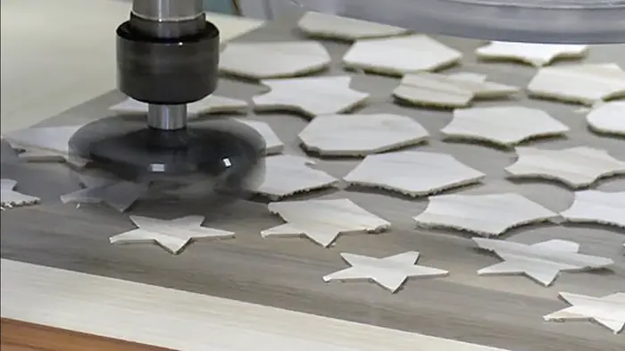 Les 7 meilleures fraises pour routeur CNC destinées à la fabrication de guitares et à la lutherie